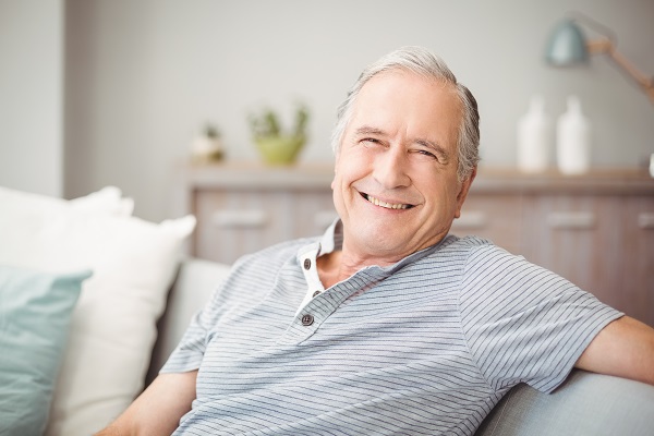 How All On   Dental Implants Can Replace All Your Bottom Teeth