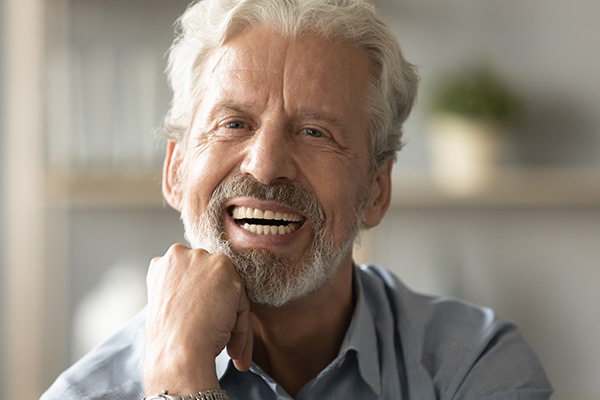 Gum Care When You Have Dentures from Encino Cosmetic & Dental Implants in Encino, CA