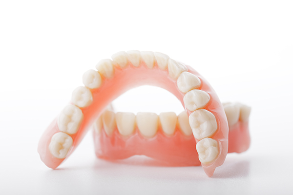 What If You Let Your Dentures Dry Out?